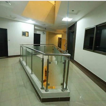 Hotel Multan Continental ภายนอก รูปภาพ
