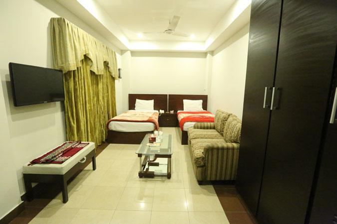 Hotel Multan Continental ภายนอก รูปภาพ