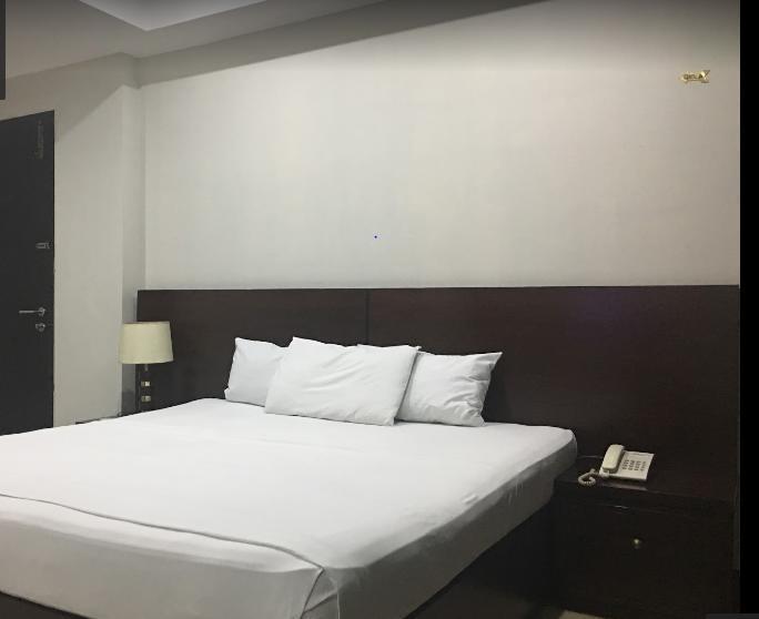 Hotel Multan Continental ภายนอก รูปภาพ